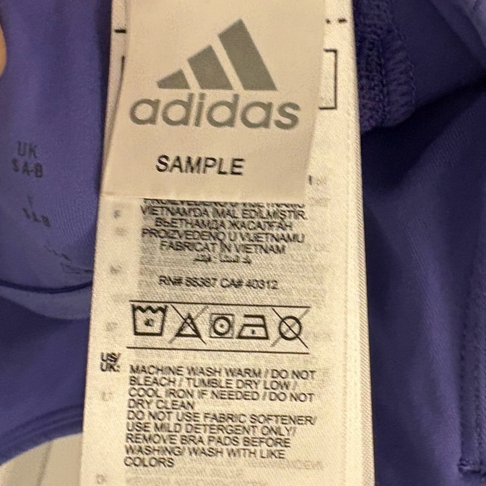 New Adidas Ribbed & Padded Purple Sports Bra Size Small - Medium Support - Picture 6 of 11